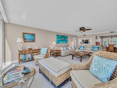 Breathtaking views from every room. Directly on the beach this - photo 31