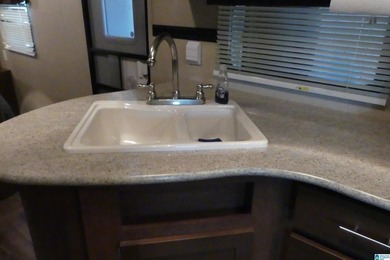 GREAT OPPORTUNITY TO BE AT THE LAKE WITHOUT BREAKING THE BANK! - photo 10