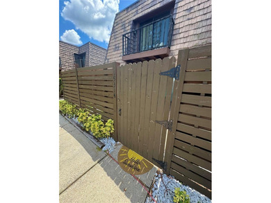 Lake Magdalene Condo For Sale in Tampa Florida