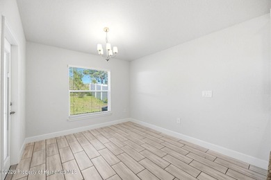 Thoughtfully designed and beautifully maintained, this 3-bedroom - photo 8