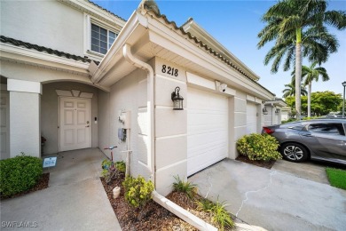 Lake Townhome/Townhouse For Sale in Fort Myers, Florida