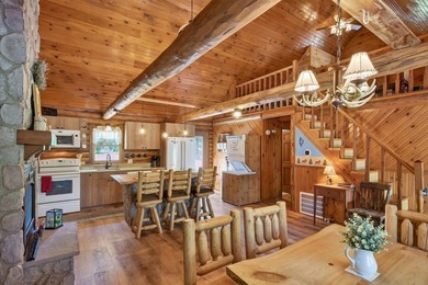 Well maintained and cared for, this charming log home retreat - photo 11