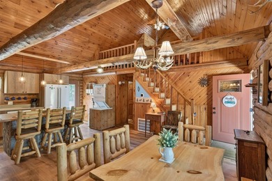 Well maintained and cared for, this charming log home retreat - photo 12
