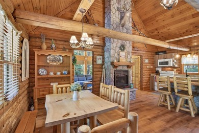 Well maintained and cared for, this charming log home retreat - photo 13
