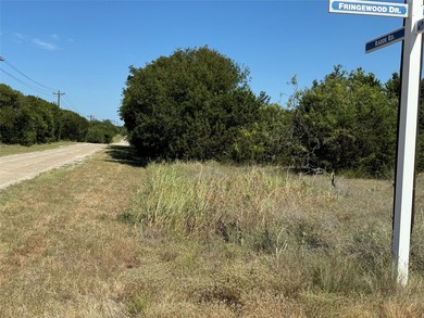 Little over a quarter acre corner lote enjoy community living - photo 4