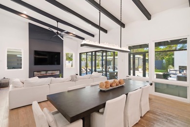 Set on just over half an acre in the heart of Blue Mountain - photo 15