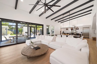 Set on just over half an acre in the heart of Blue Mountain - photo 17