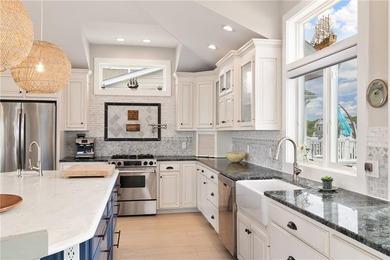 Panoramic ocean views take center stage from sunrise to sunset - photo 19