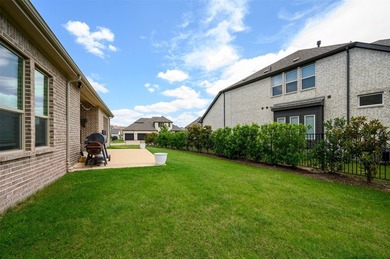 Rare opportunity to own a 5-bedroom, 4-bath home with FOUR - photo 22