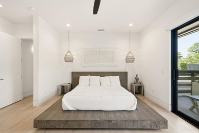 Set on just over half an acre in the heart of Blue Mountain - photo 24