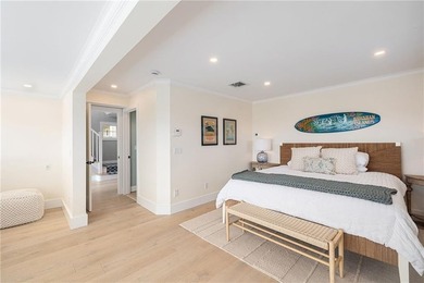 Panoramic ocean views take center stage from sunrise to sunset - photo 30
