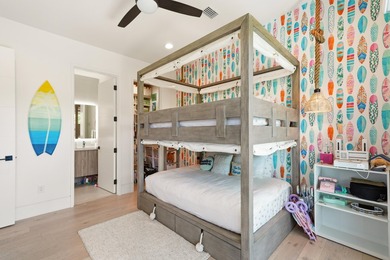 Set on just over half an acre in the heart of Blue Mountain - photo 32