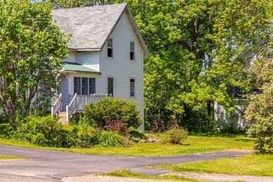 Spacious family intown home featuring an attached two-story barn - photo 34