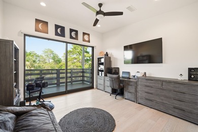 Set on just over half an acre in the heart of Blue Mountain - photo 37
