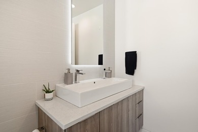 Set on just over half an acre in the heart of Blue Mountain - photo 41