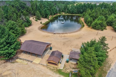 Well maintained and cared for, this charming log home retreat - photo 53