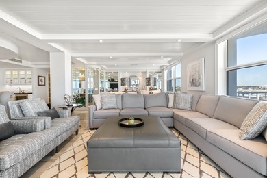 The most sought-after unit in the Harbour Houseplete gut