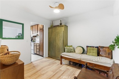 627 N Bristol 32 - photo 13