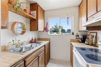 627 N Bristol 32 - photo 15