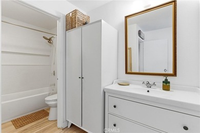 627 N Bristol 32 - photo 20