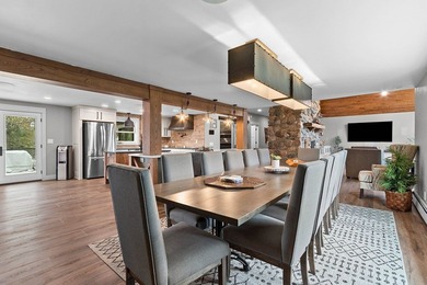 Located in the heart of it all! Luxury Northwoods Retreat on 5+ - photo 20