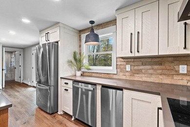 Located in the heart of it all! Luxury Northwoods Retreat on 5+ - photo 29