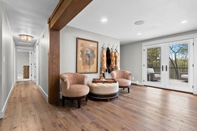 Located in the heart of it all! Luxury Northwoods Retreat on 5+ - photo 30