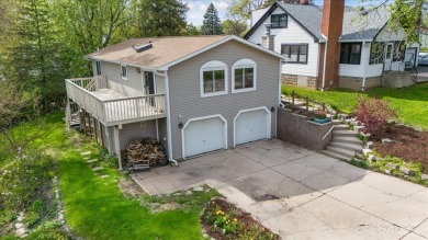 Lake Home For Sale in Wauconda, Illinois