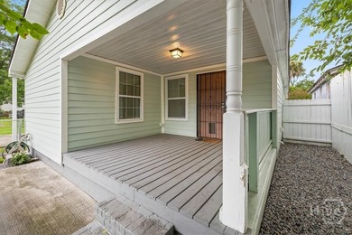 Don't miss this renovated, charming Savannah home offering the - photo 4