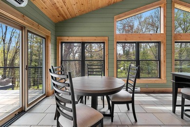 Located in the heart of it all! Luxury Northwoods Retreat on 5+ - photo 36