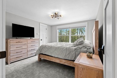 Located in the heart of it all! Luxury Northwoods Retreat on 5+ - photo 43