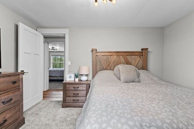 Located in the heart of it all! Luxury Northwoods Retreat on 5+ - photo 47