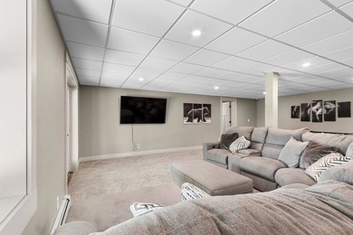 Located in the heart of it all! Luxury Northwoods Retreat on 5+ - photo 53
