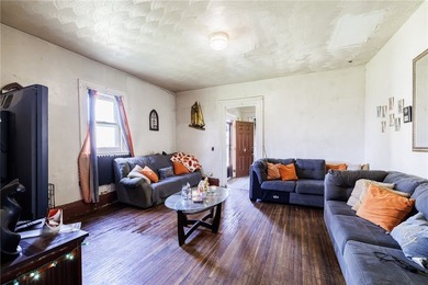 Spacious duplex offering a great opportunity for both - photo 16