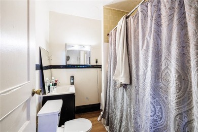 Spacious duplex offering a great opportunity for both - photo 21