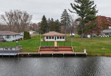 Lake of the Woods - Van Buren County Home For Sale in Decatur Michigan