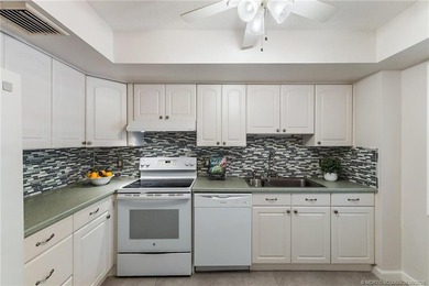 Stunning Lake Views & Quiet Location! Highly Desirable 1st Floor - photo 29