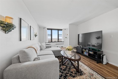 Hudson River Home For Sale in Bronx New York