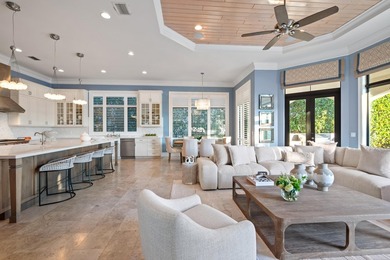 Meticulously designed and built in 2015, this exceptional - photo 46