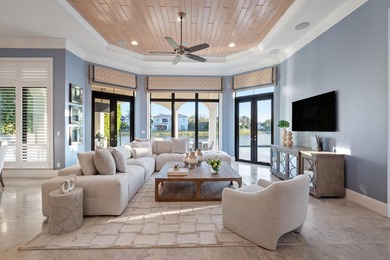 Meticulously designed and built in 2015, this exceptional - photo 48