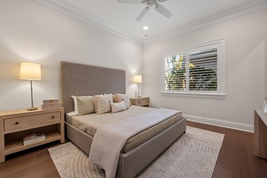 Meticulously designed and built in 2015, this exceptional - photo 50