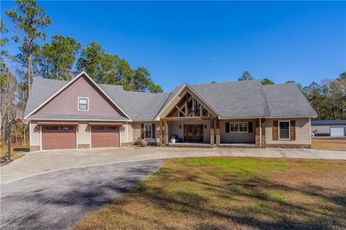 (private lake, pond, coastal) Home For Sale in Blackshear Georgia