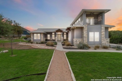 Lake Home For Sale in Canyon Lake, Texas