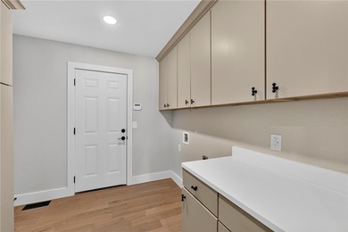 Like-new without the wait! This beautifully renovated Bella - photo 14