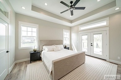 SOLD FULLY FURNISHED - Located right on the golf course and on 1 - photo 25