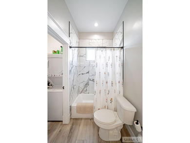 SOLD FULLY FURNISHED - Located right on the golf course and on 1 - photo 35