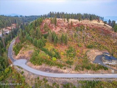 Wake up and fall asleep to breathtaking lake views from this - photo 7