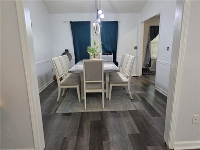 BLACK FRIDAY SPECIAL - Now $409,000! Beautifully maintained