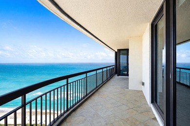 Exquisite oceanfront lower penthouse suite has been meticulously - photo 5