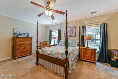 Immaculate 3bd 2.5 bath in Somerset Point on .56 of an acre - photo 17